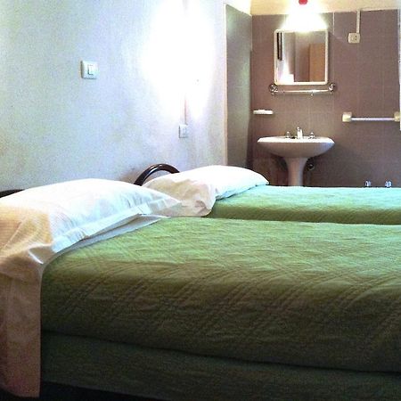 Hotel Bernheof 제노바 외부 사진